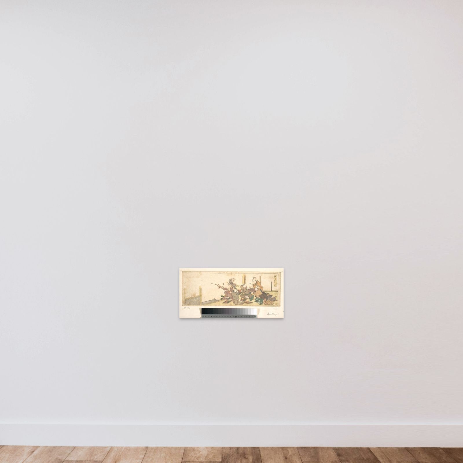Mariko unframed — shown to scale