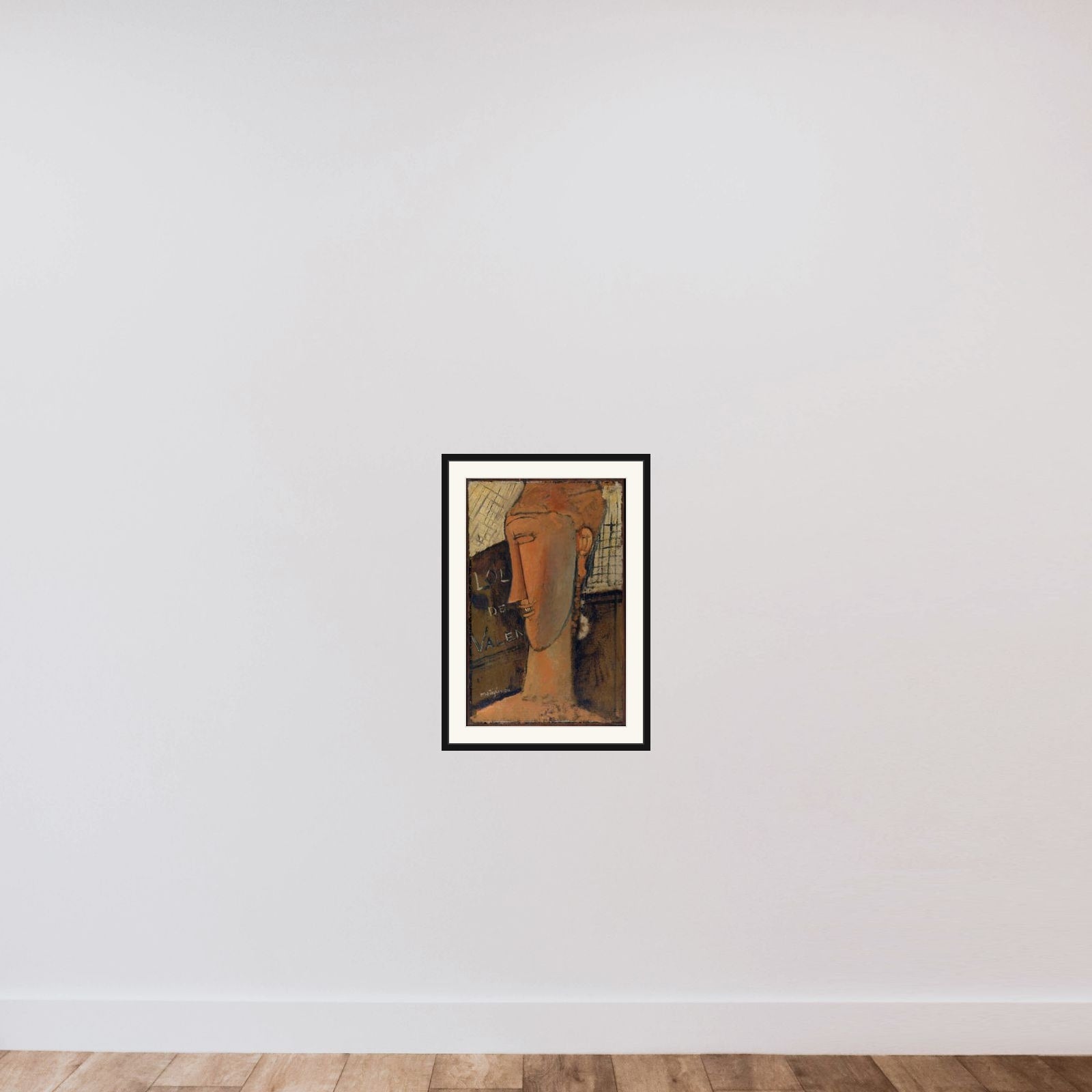 Lola de Valence framed — shown to scale