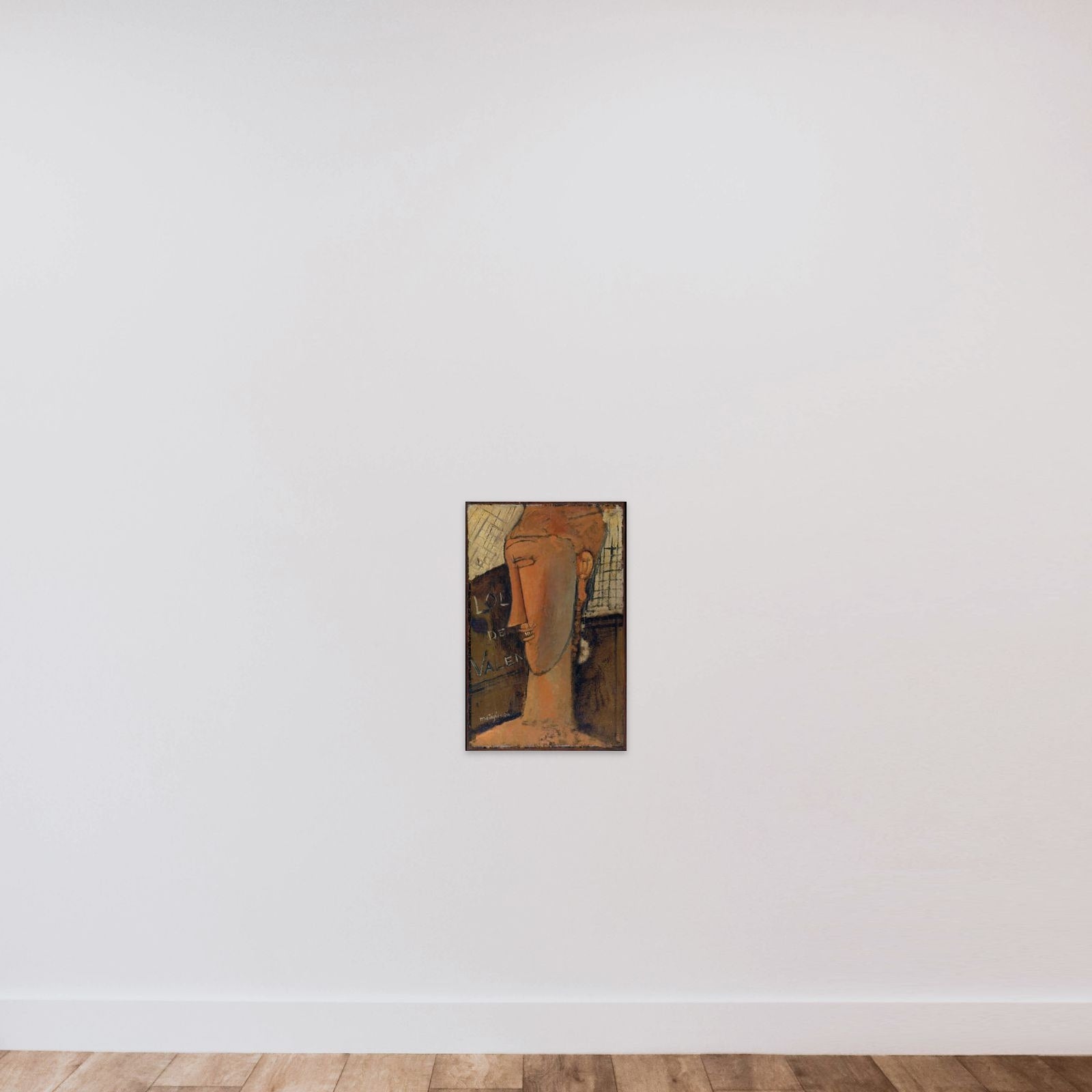 Lola de Valence unframed — shown to scale