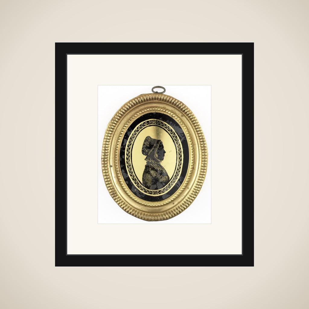 Silhouet portret van een vrouw with neepjesmuts framed