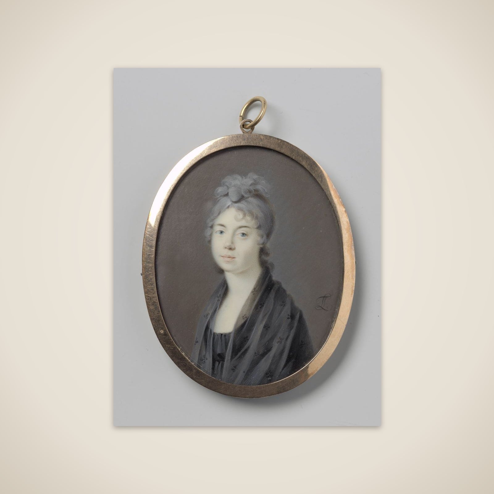 Portrait of een vrouw with een zwarte sjaal unframed print