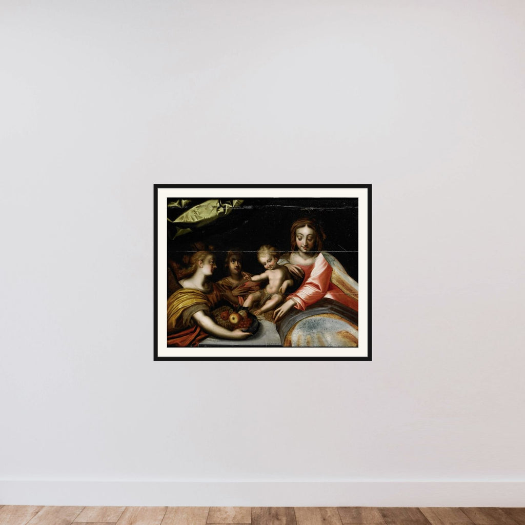 Heilige maagd met kind framed — shown to scale