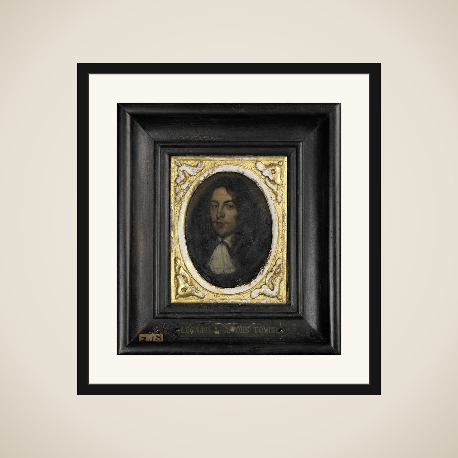 Portrait of een young man framed