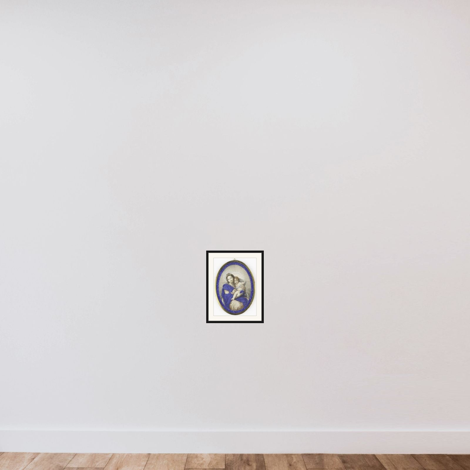 Madonna op de maansikkel framed — shown to scale