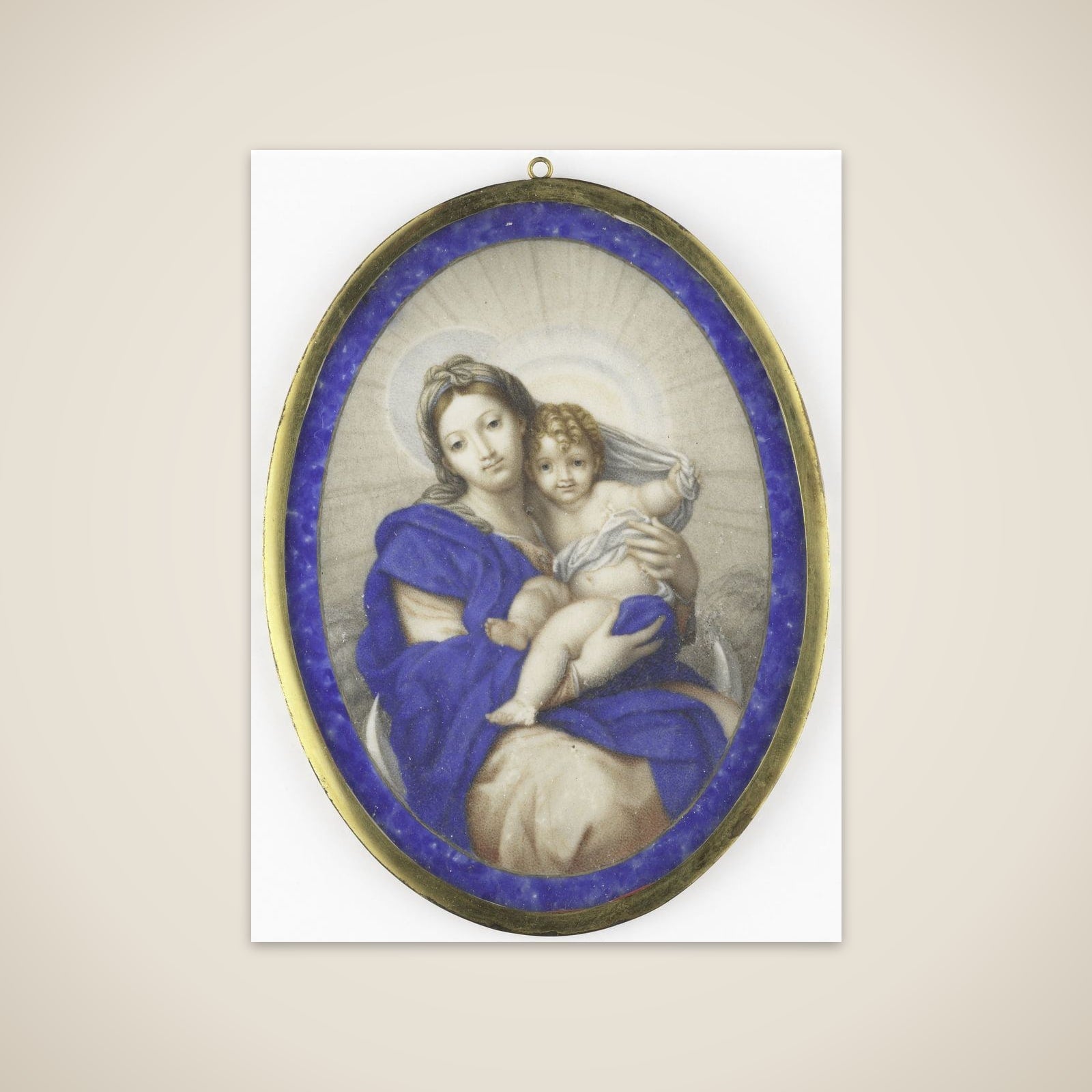 Madonna op de maansikkel unframed print