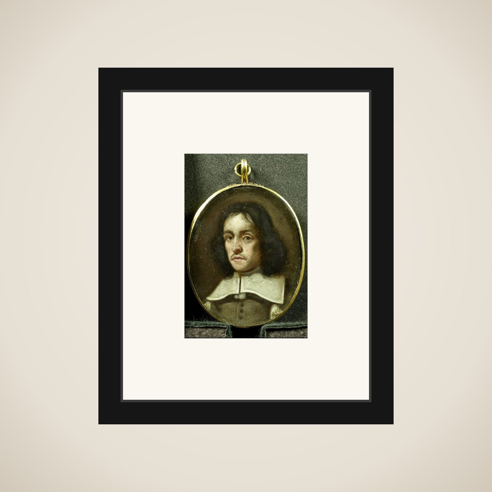 Portrait of een man framed