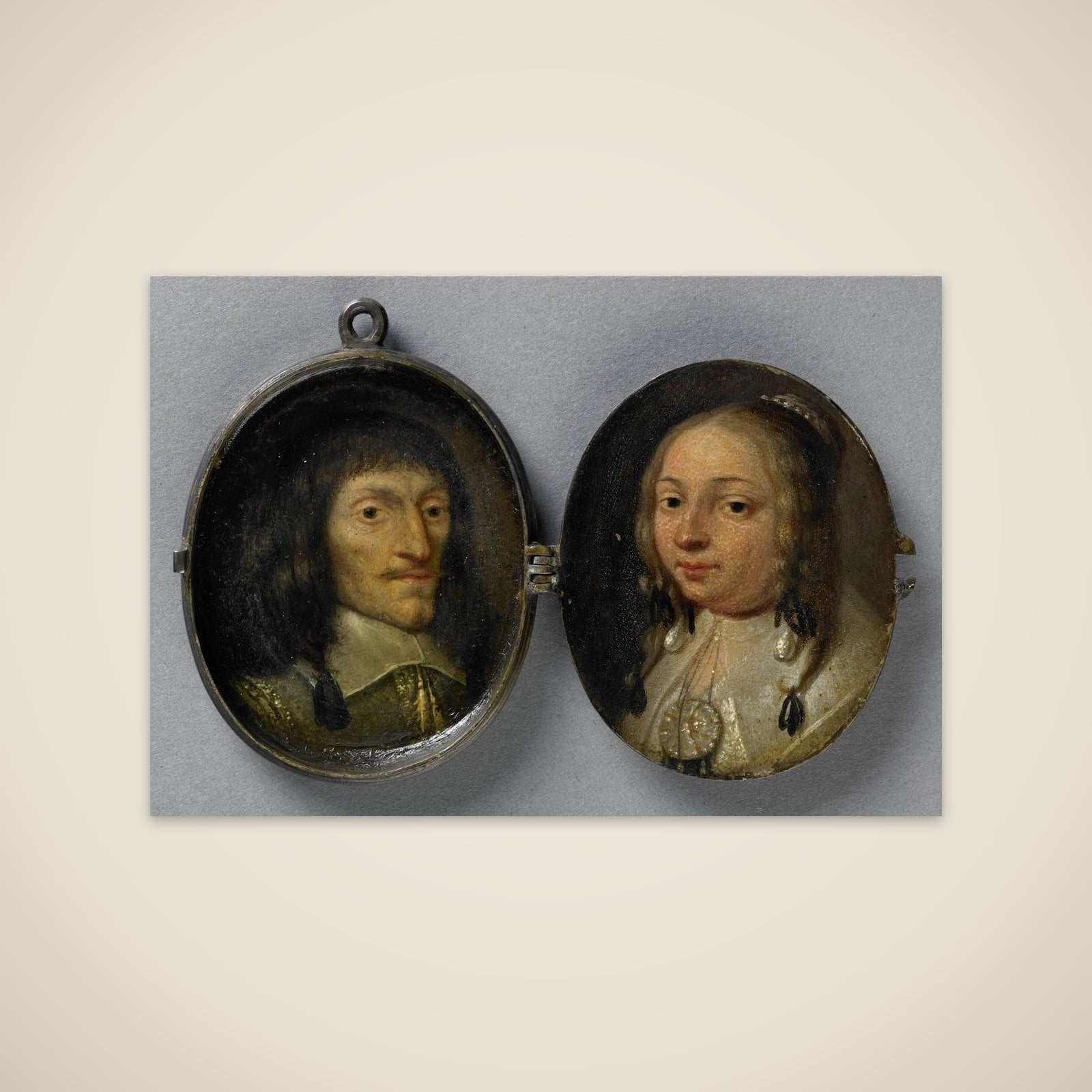 Portrait of een man en een vrouw unframed print
