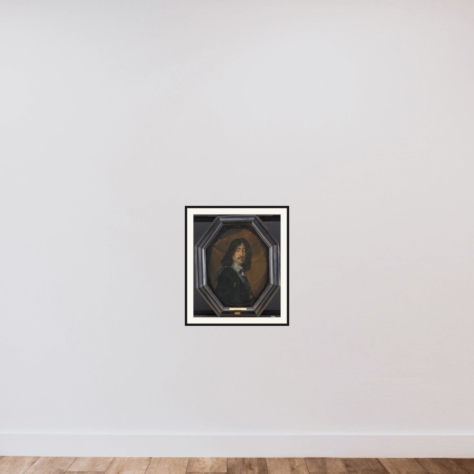 Frederik III framed — shown to scale