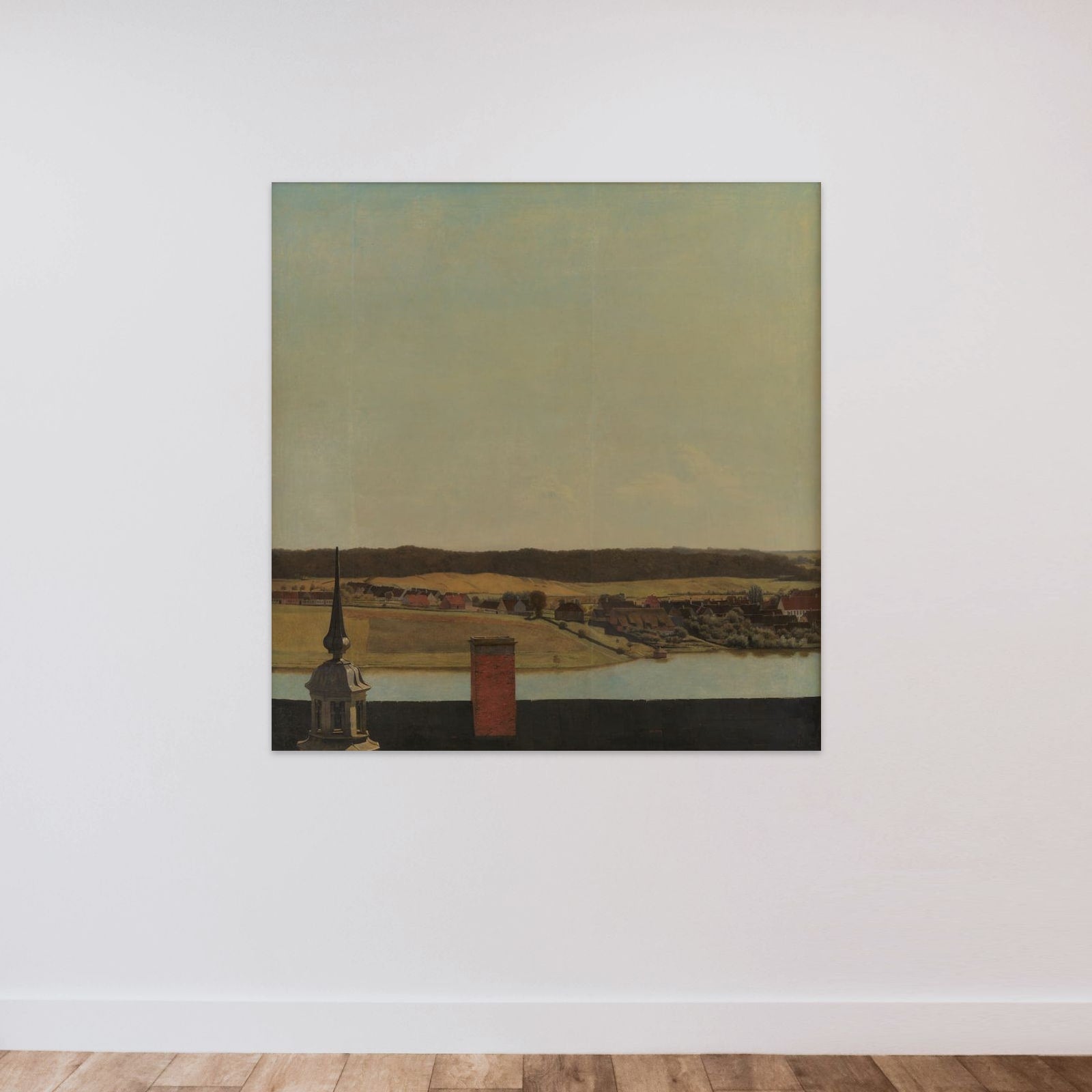 Tagryggen over Frederiksborg Slot med udsigt over sø, by og skov unframed — shown to scale