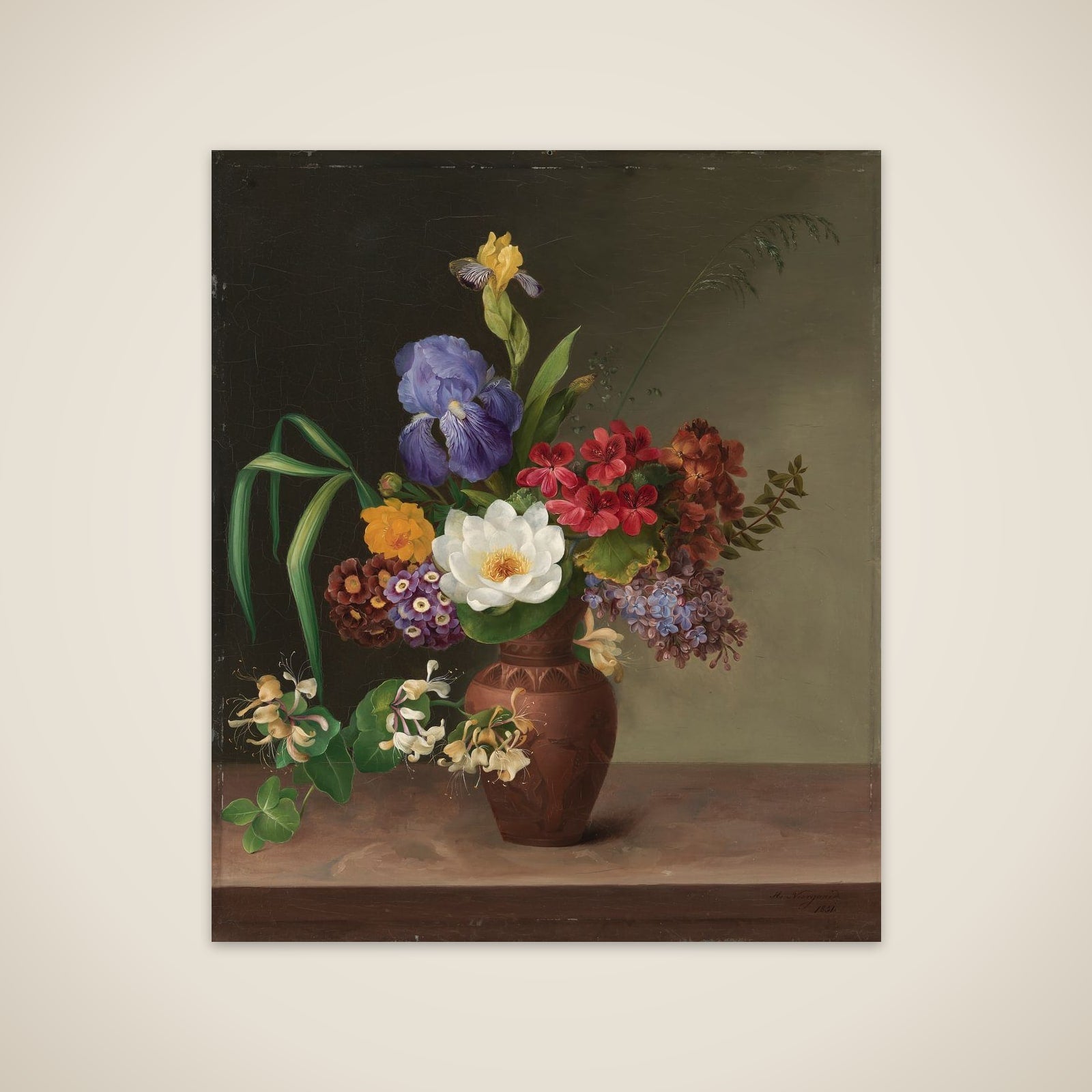 Vase i græsk stil med iris, syren og kaprifolium unframed print