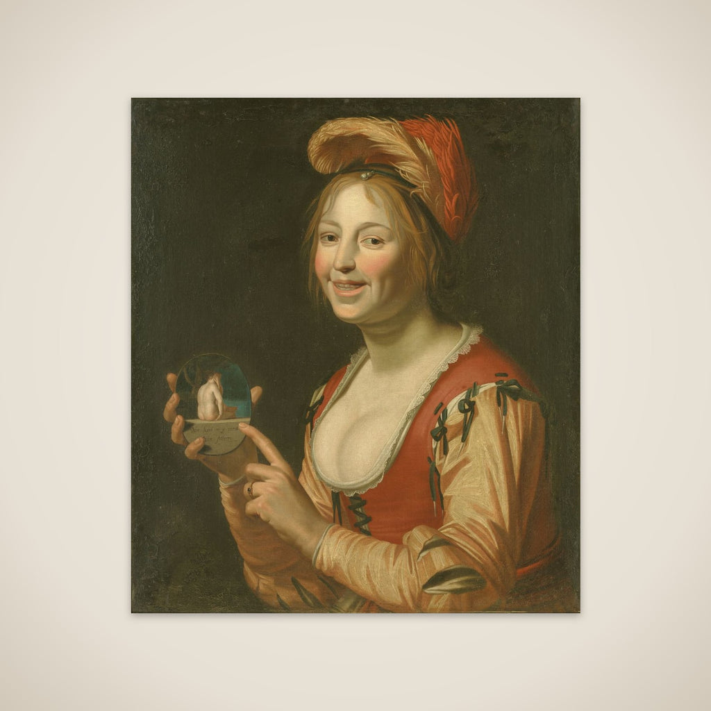 En leende pige, der fremviser et lille billede af en nøgen kvinde set bagfra unframed print