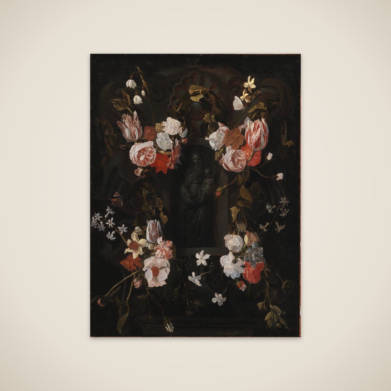 En blomsterkranset niche med en stenfigur af Madonna unframed print