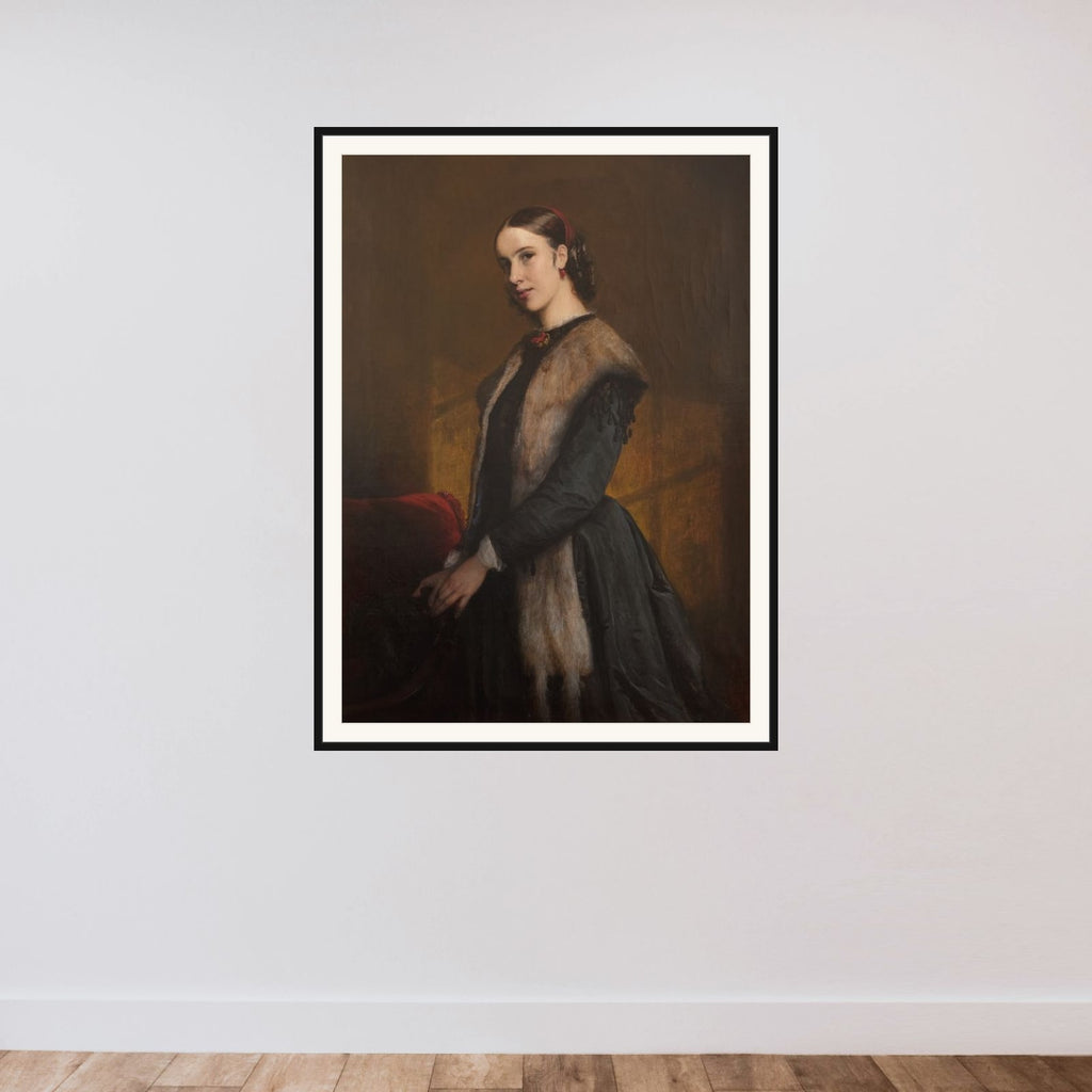 Forfatterinden Emma Kraft framed — shown to scale