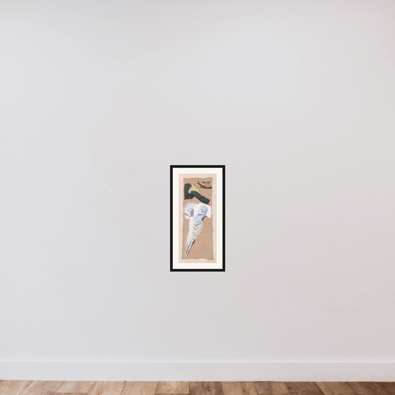 Dragtstudier. Megara framed — shown to scale