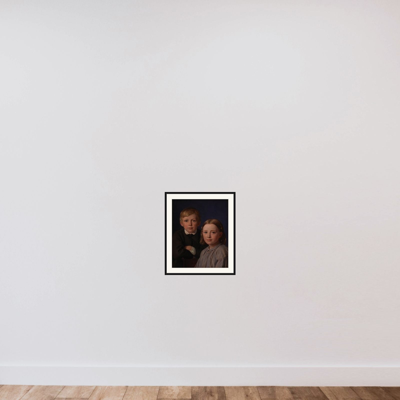 Jens Simmelkær Asmussen og Katrine Asmussen som børn framed — shown to scale