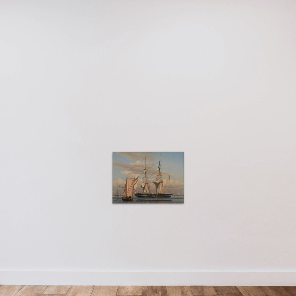 En amerikansk orlogsbrig, der ligger for anker, mens sejlene tørres unframed — shown to scale