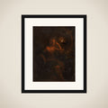 Siddende kvindefigur framed