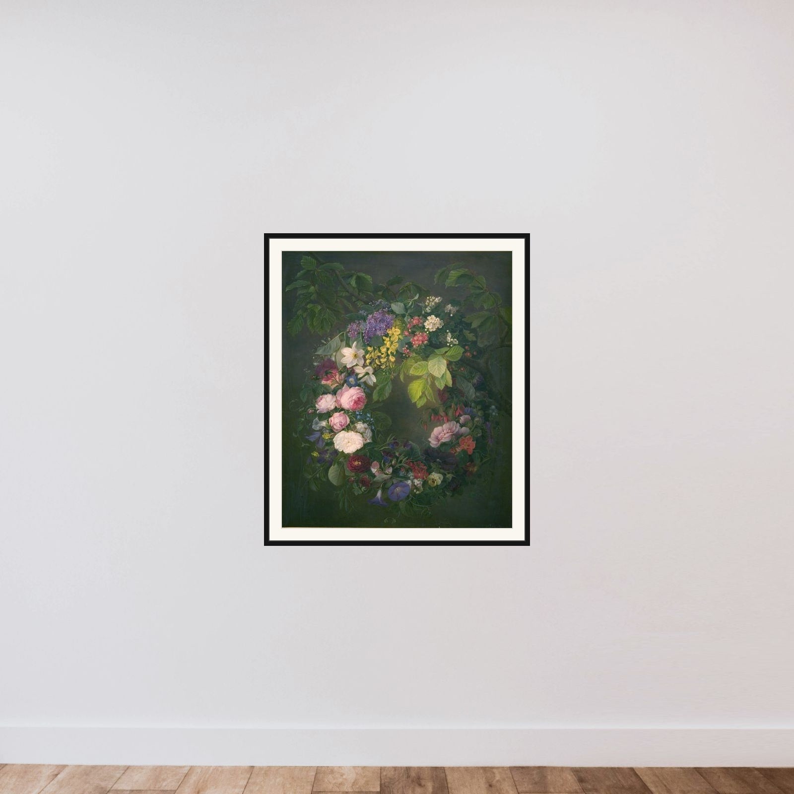 En blomsterkrans framed — shown to scale