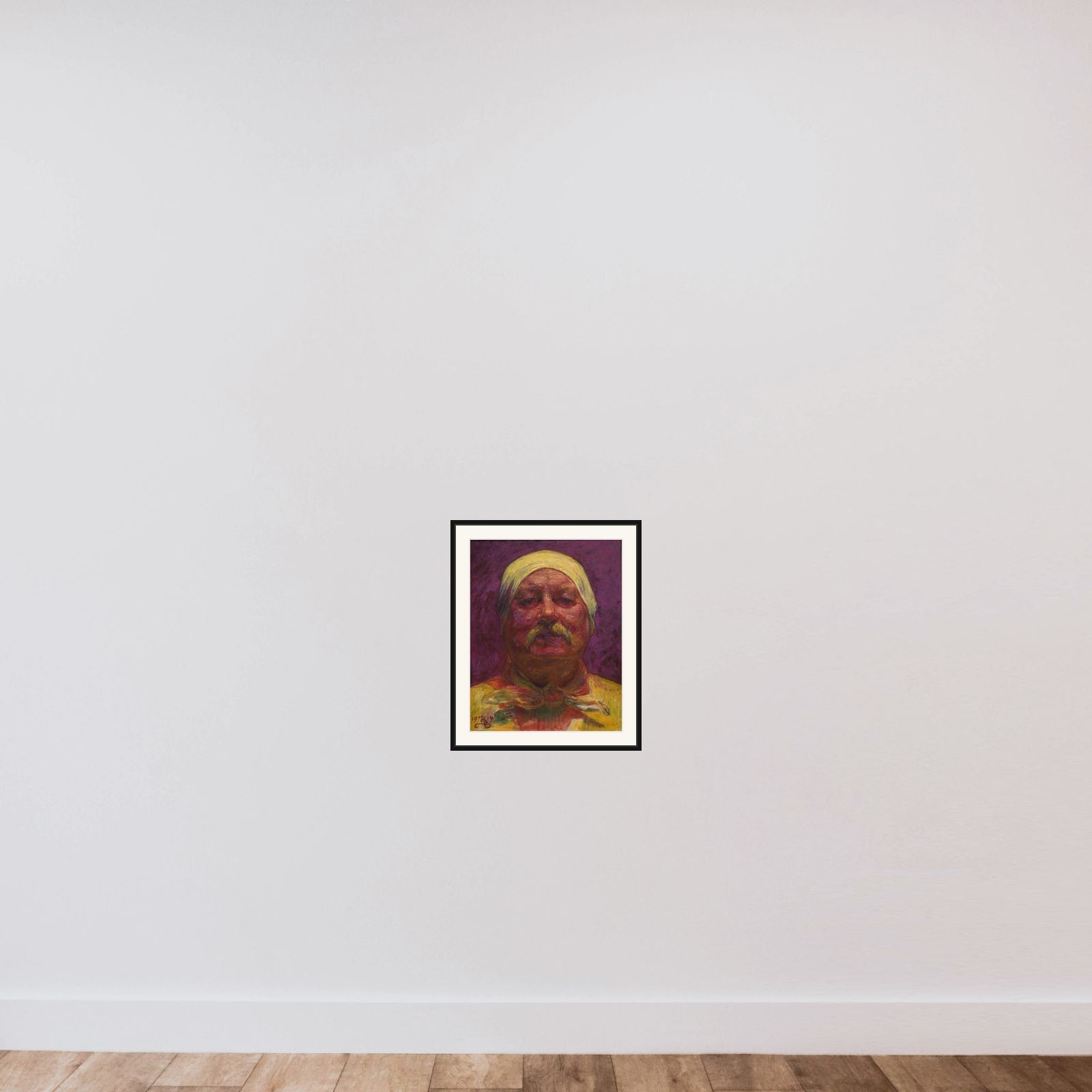 Selvportræt en face. Lampelys framed — shown to scale