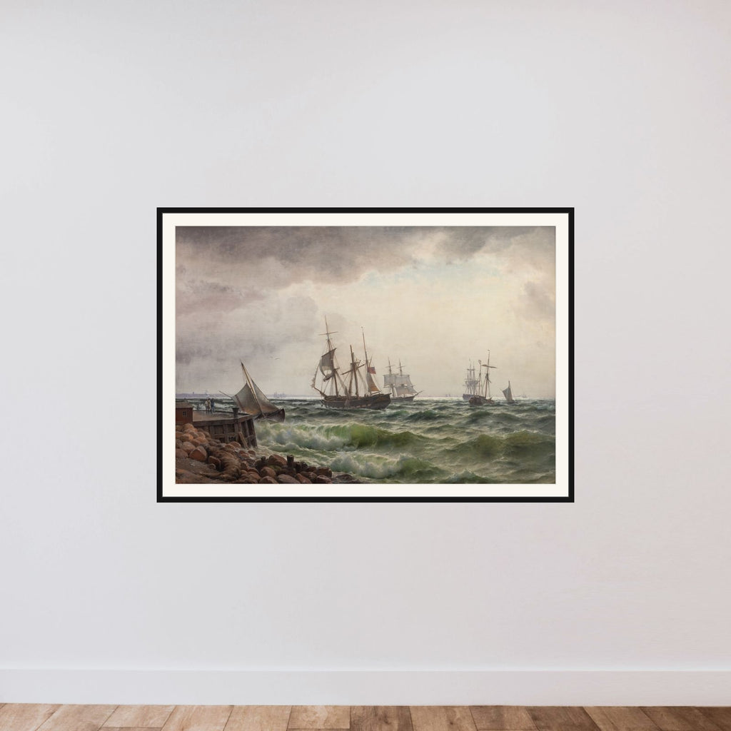 Skibe under land efter en byge framed — shown to scale