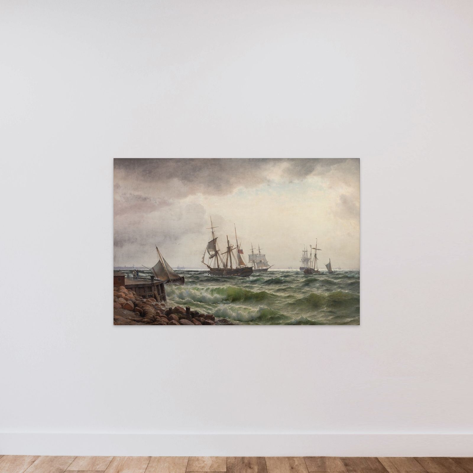 Skibe under land efter en byge unframed — shown to scale