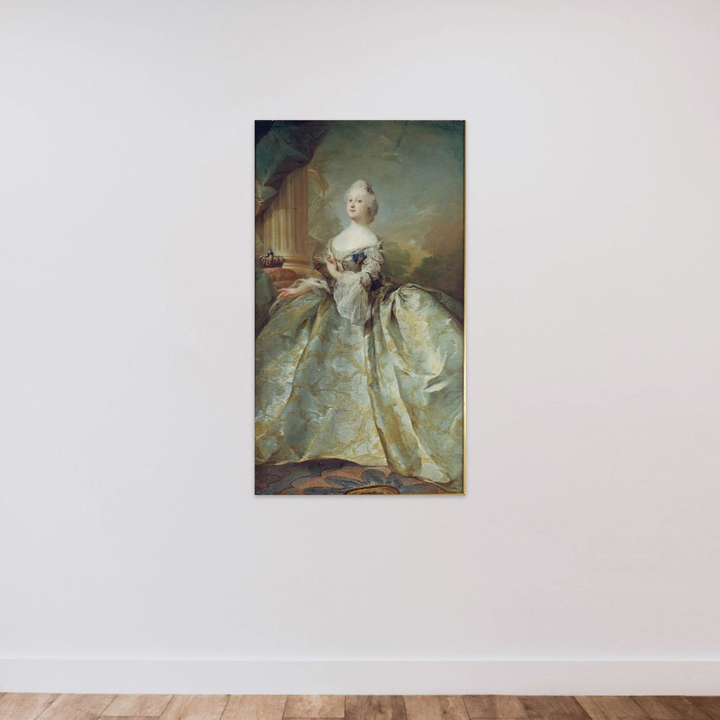 Portræt af Louise, Frederik V's første dronning unframed — shown to scale