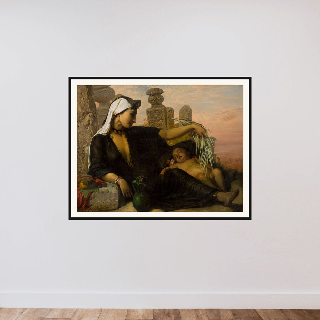 En egyptisk fellahkvinde med sit barn framed — shown to scale