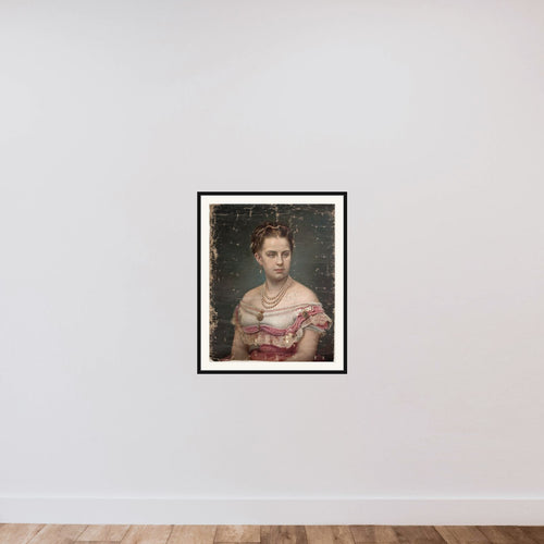 Dronning Olga af Grækenland framed — shown to scale