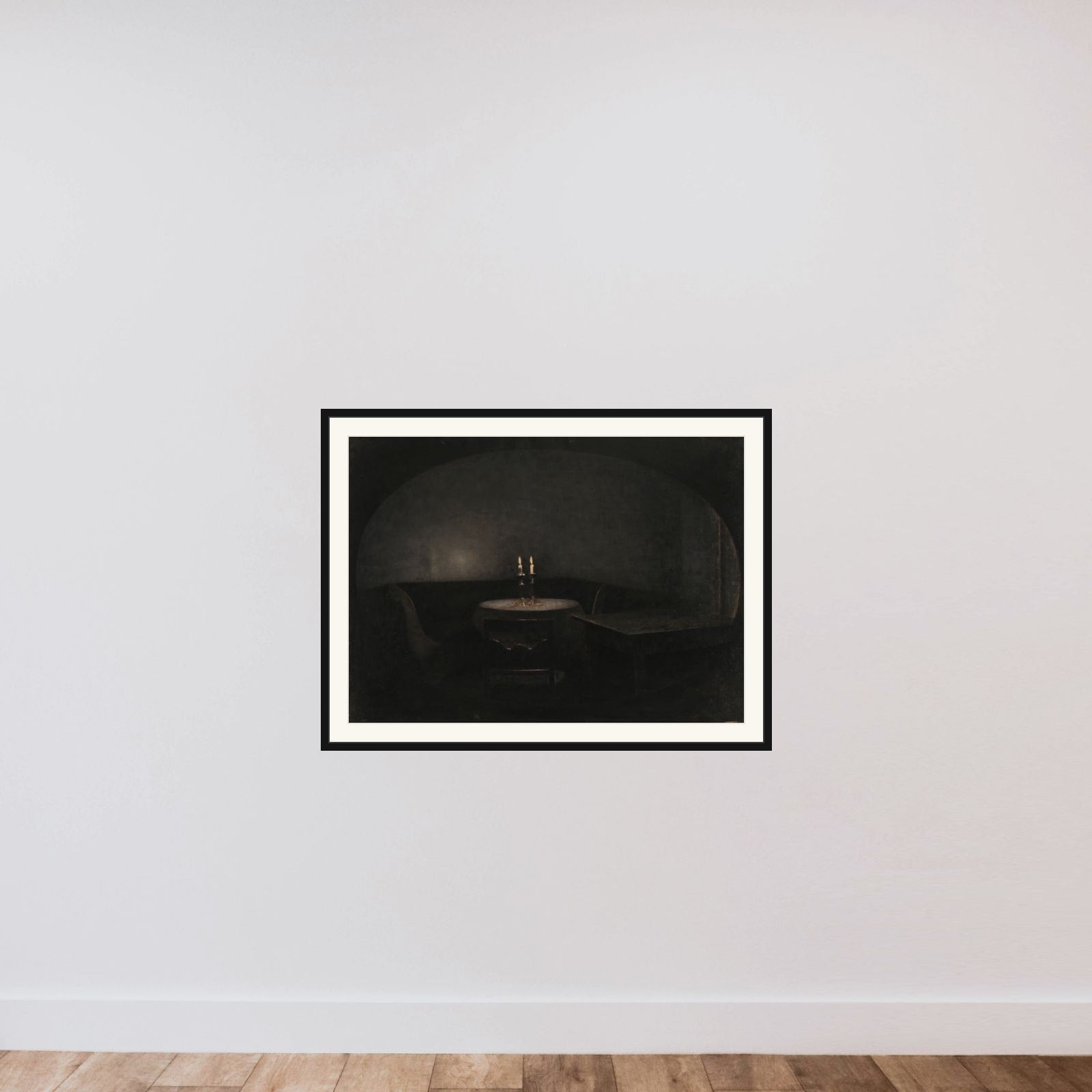 Interiør. Kunstigt lys framed — shown to scale