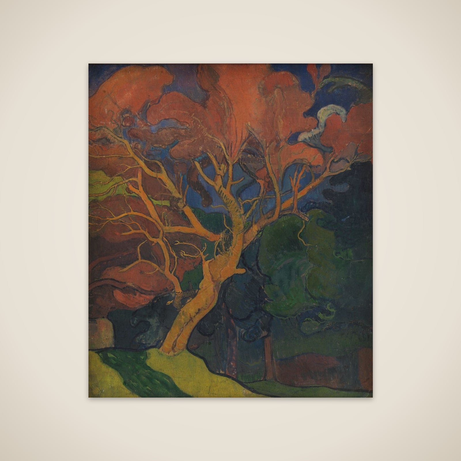 Skovinteriør med kroget træ unframed print