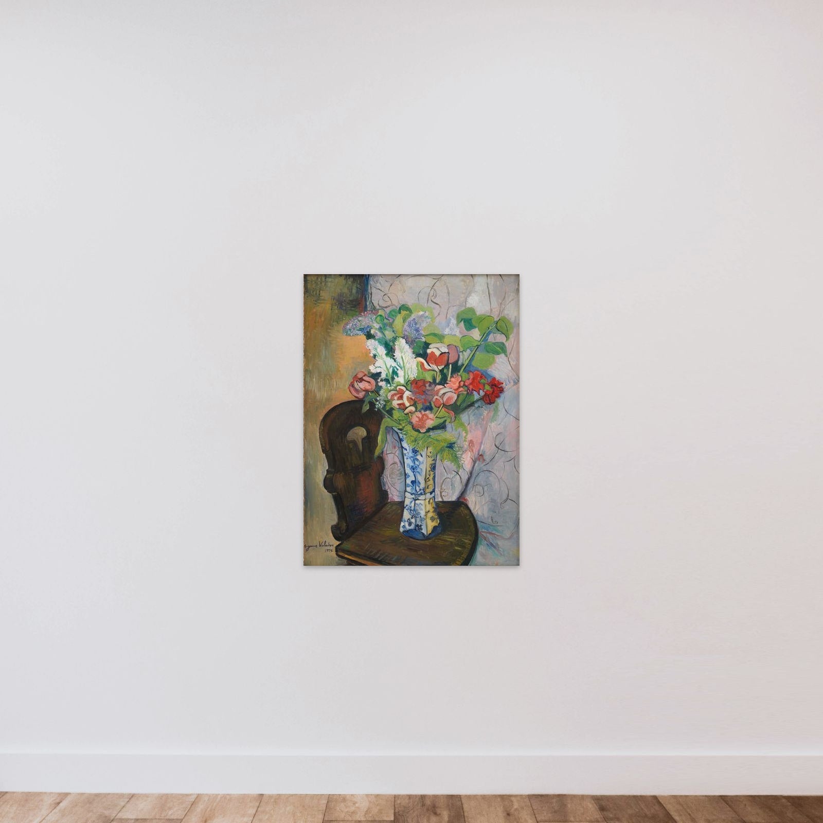 Forårsblomster i en vase unframed — shown to scale