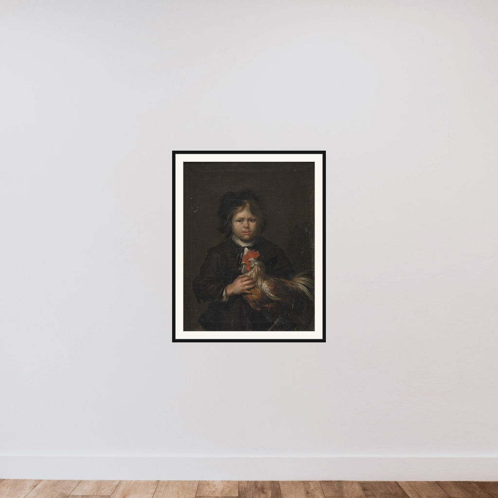 En bondedreng med en hane framed — shown to scale