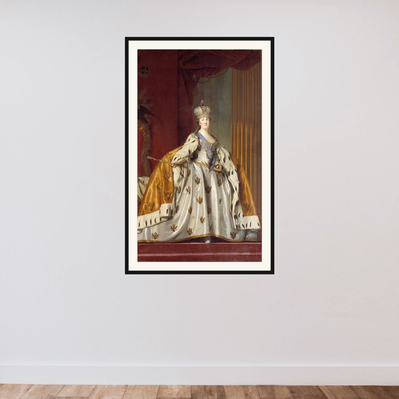 Katharina II af Rusland i kroningsdragt framed — shown to scale