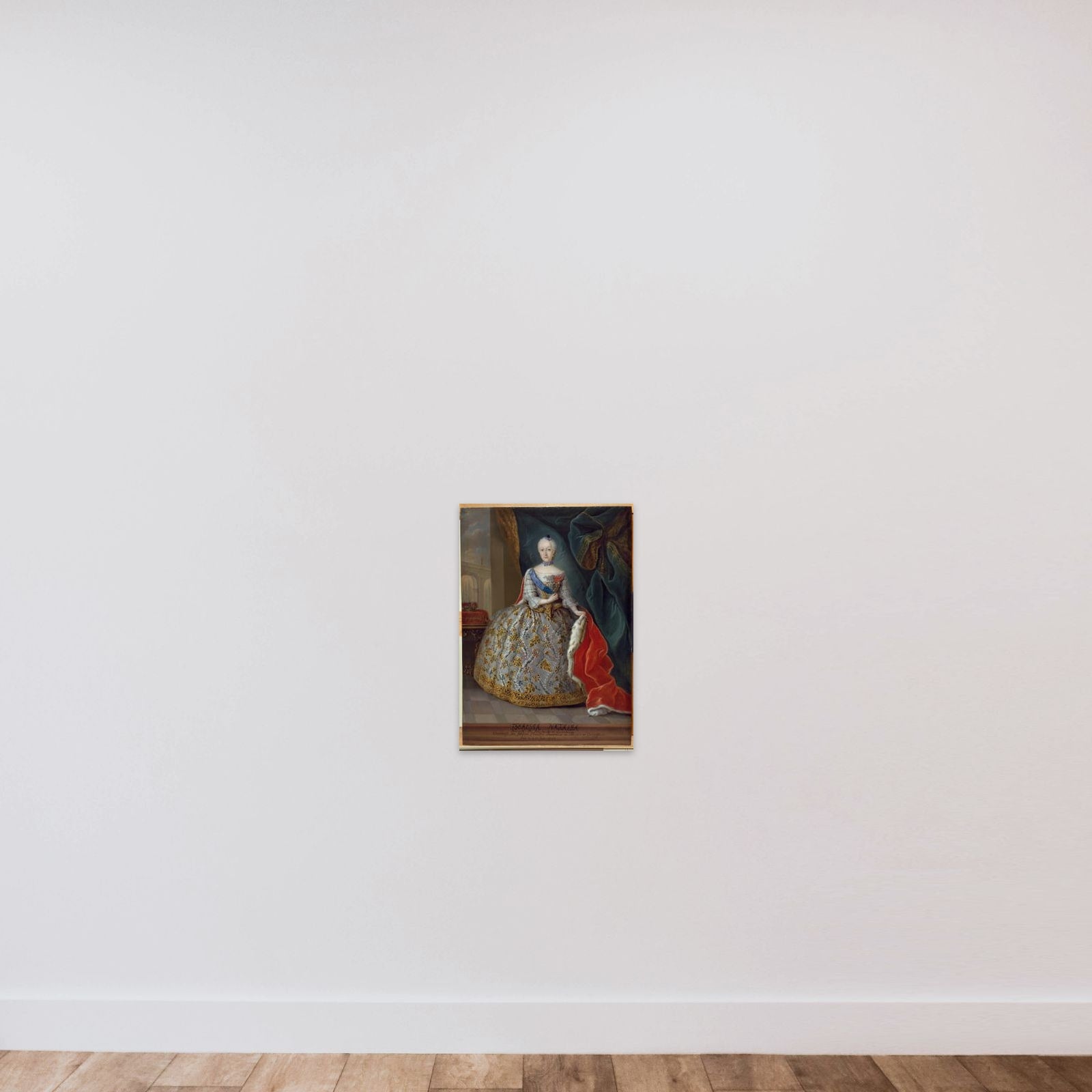Theresia Natalia, prinsesse af Braunschweig og Lünebourg unframed — shown to scale